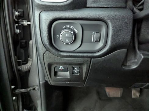 Certified 2021 RAM 1500 Big Horn image 27