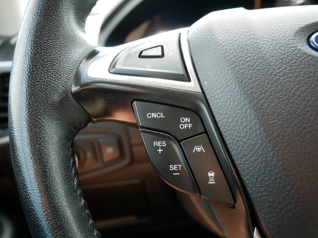 Used 2024 Ford Edge SEL AWD/4WD image 24