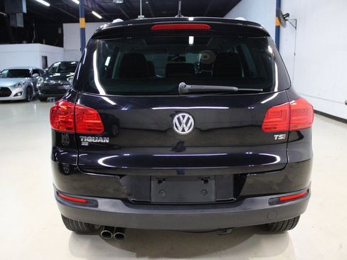 Used 2017 Volkswagen Tiguan Wolfsburg Edition image 8