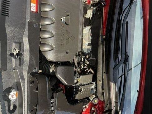 Used 2017 Mitsubishi Outlander SEL AWD/4WD image 8