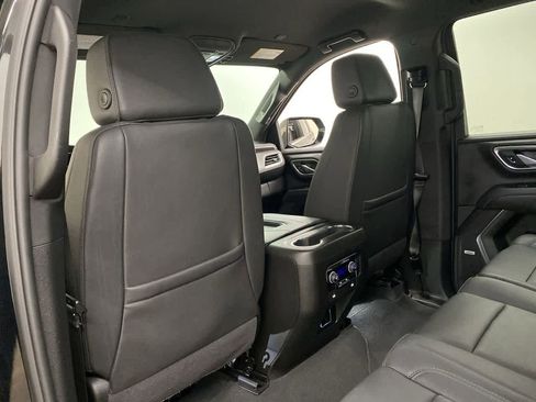 Used 2024 Chevrolet Tahoe LT image 15