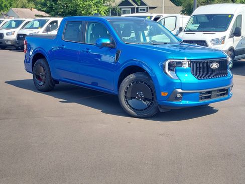 New 2025 Ford Maverick Lobo image 31