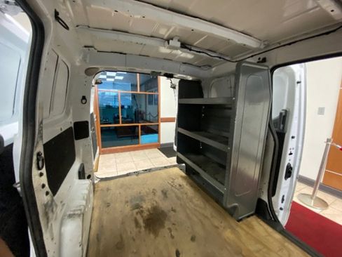 Used 2020 Nissan NV200 S image 12