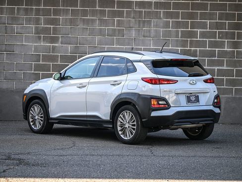 Used 2018 Hyundai Kona SEL image 4