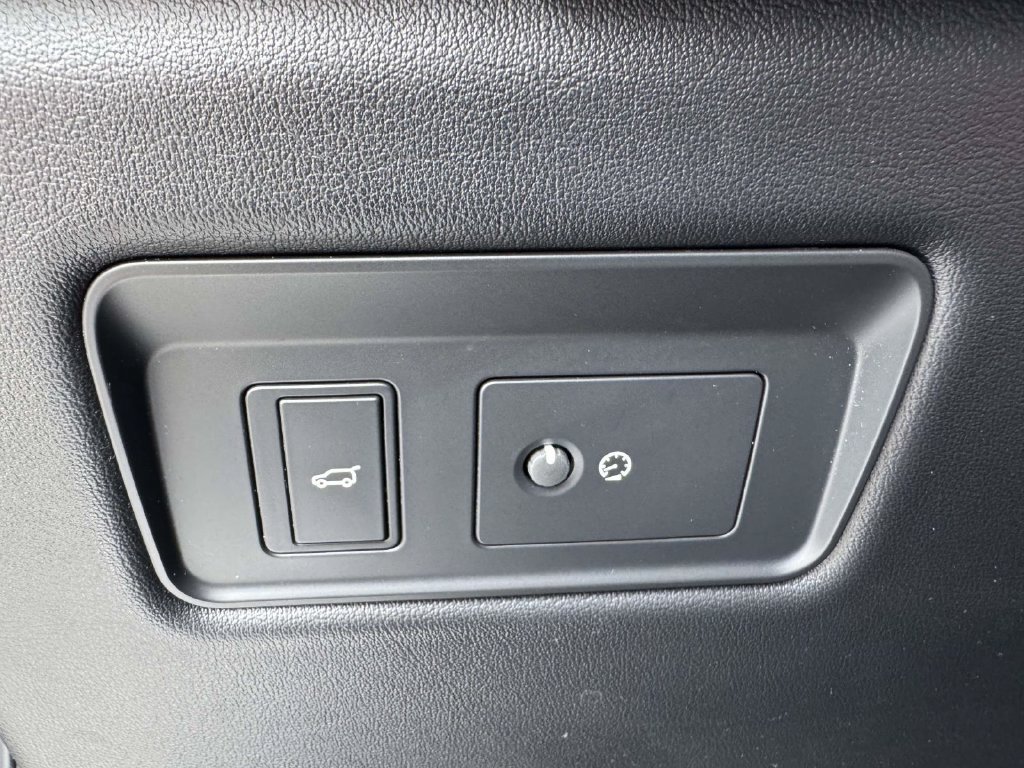 Used 2019 Land Rover Range Rover Sport HSE AWD/4WD image 21