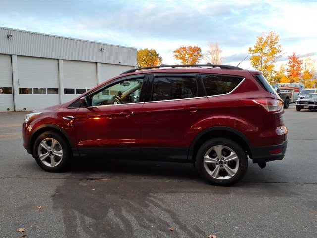 Used 2016 Ford Escape SE w/ Equipment Group 201A AWD/4WD image 6