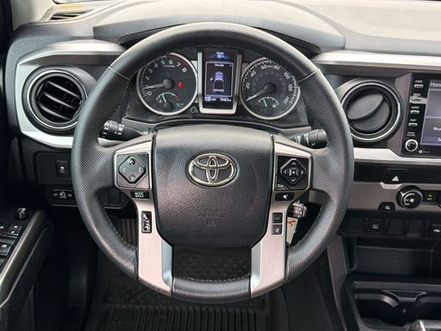 Used 2023 Toyota Tacoma SR5 RWD image 11