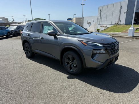 New 2026 Nissan Rogue SV FWD image 2