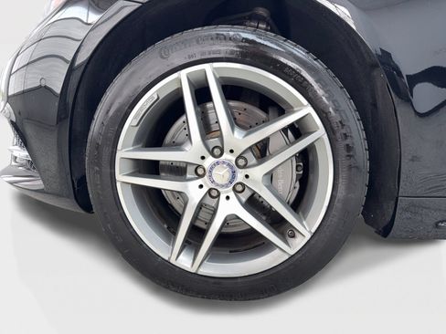 Used 2014 Mercedes-Benz S 550 Sedan w/ Sport Package image 50