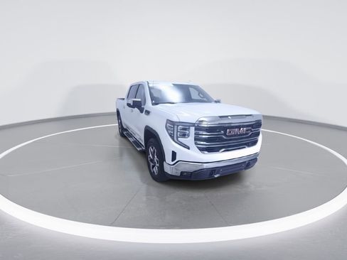 Used 2022 GMC Sierra 1500 SLT w/ SLT Premium Package AWD/4WD image 3