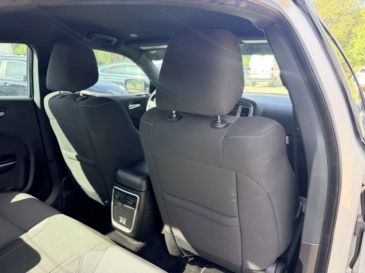 Used 2020 Dodge Charger SXT RWD image 17