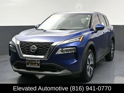 Used 2021 Nissan Rogue SV FWD image 3