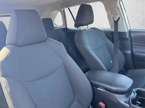 Certified 2025 Toyota RAV4 LE image 23