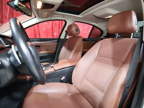 Used 2016 BMW 528i Sedan RWD image 13