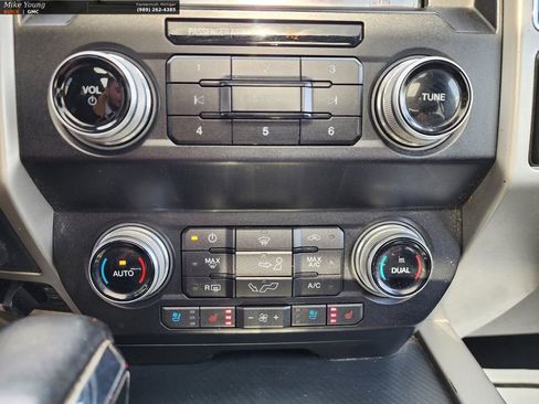 Used 2019 Ford F150 Lariat w/ Equipment Group 502A Luxury AWD/4WD image 51