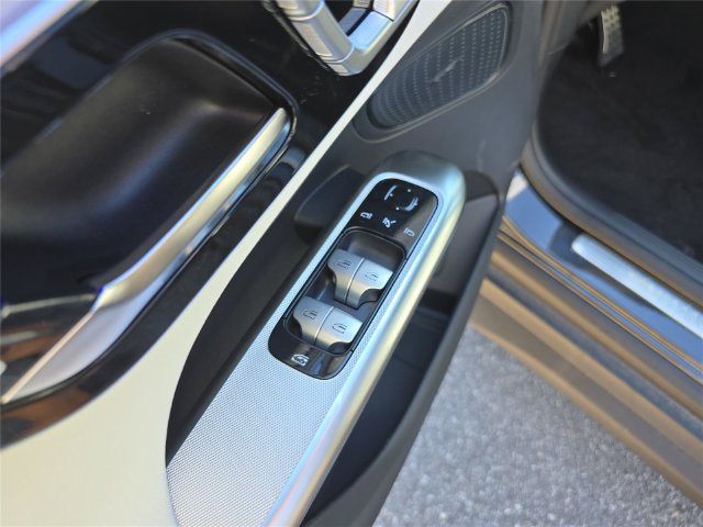 New 2026 Mercedes-Benz GLC 300 4MATIC image 19
