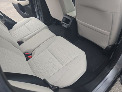 Used 2024 Honda HR-V LX image 11