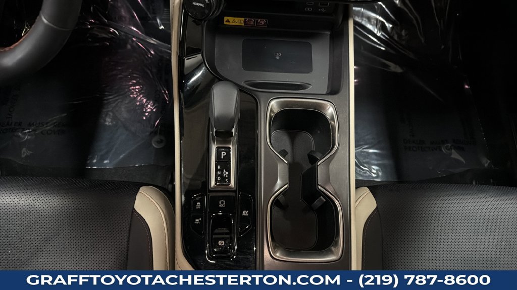 Used 2024 Lexus NX 350h AWD w/ Vision Package image 17
