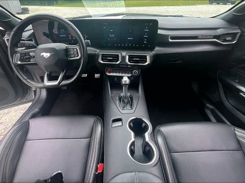 Used 2025 Ford Mustang Premium RWD image 14