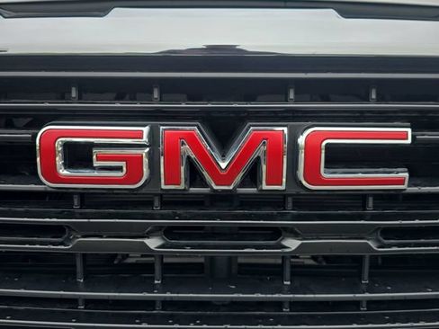 Used 2025 GMC Sierra 1500 Pro w/ Pro Value Package AWD/4WD image 26