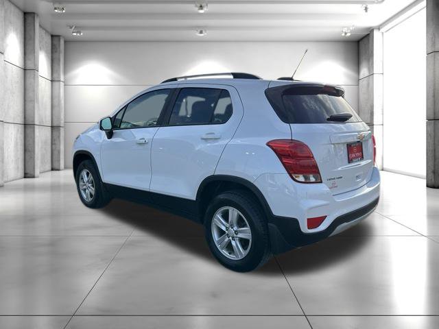 Used 2022 Chevrolet Trax LT w/ LT Convenience Package AWD/4WD image 6