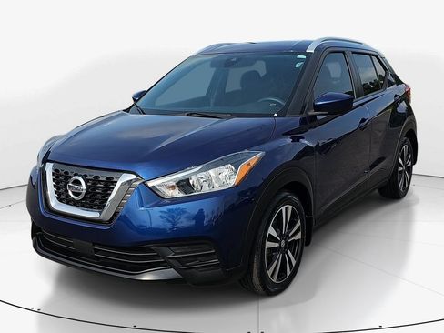 Used 2020 Nissan Kicks SV FWD image 11