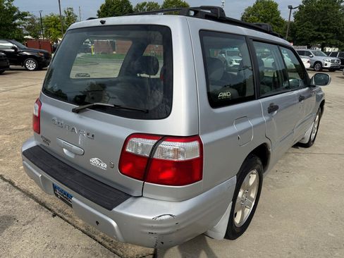 Used 2002 Subaru Forester S AWD/4WD image 5