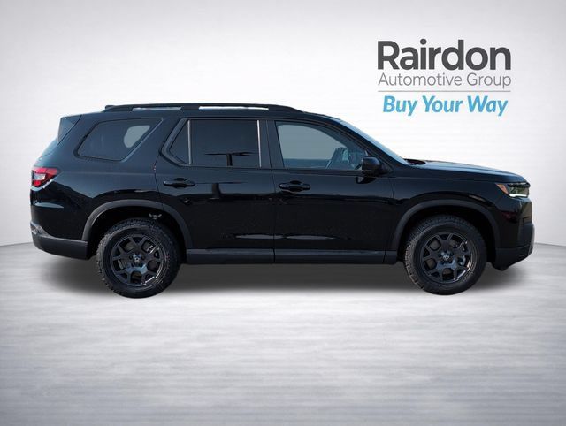 Certified 2026 Honda Pilot TrailSport image 8