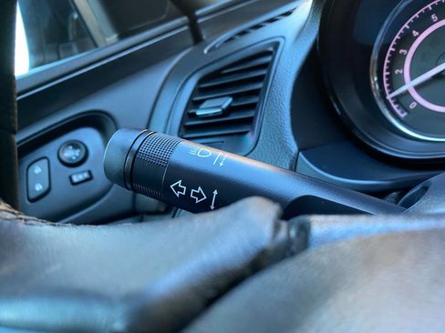 Used 2017 Buick Regal Sport Touring image 23