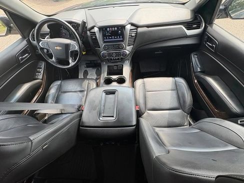 Used 2018 Chevrolet Tahoe LT w/ LT Midnight Edition AWD/4WD image 29
