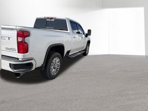 Used 2020 Chevrolet Silverado 2500 High Country AWD/4WD image 5