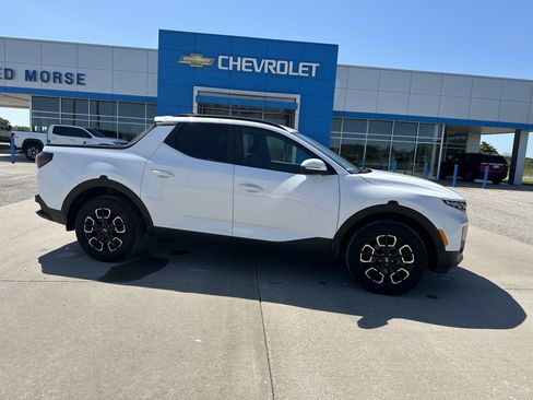 Used 2022 Hyundai Santa Cruz SEL Premium AWD/4WD image 2