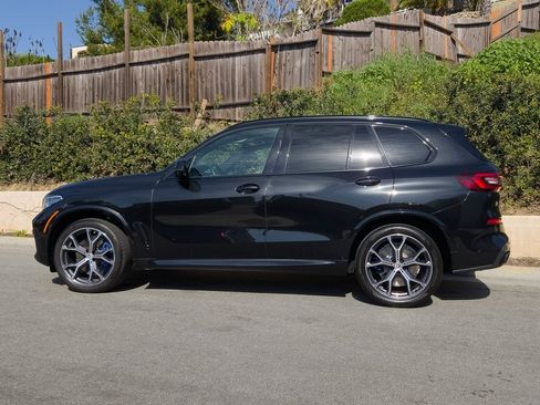 Used 2023 BMW X5 M50i w/ Executive Package image 28
