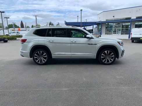 Used 2023 Volkswagen Atlas SEL Premium AWD/4WD image 8