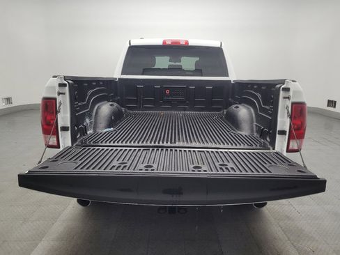 Used 2016 RAM 1500 Big Horn RWD image 29