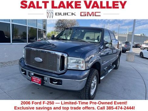 Used 2006 Ford F250 Lariat image 2