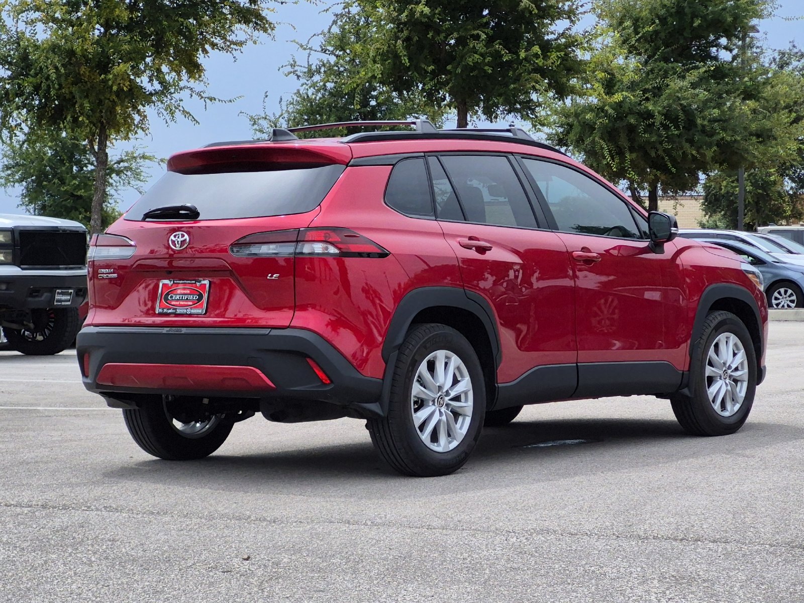 Certified 2026 Toyota Corolla Cross LE w/ Moonroof Package FWD image 5