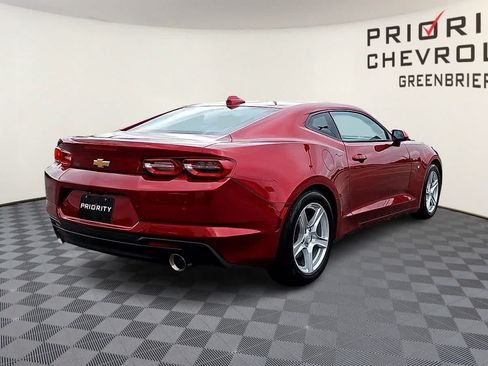 Used 2024 Chevrolet Camaro LT RWD image 8