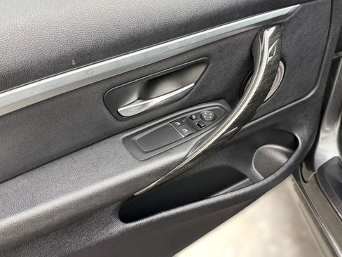 Used 2019 BMW 430i Coupe w/ M Sport Package image 21