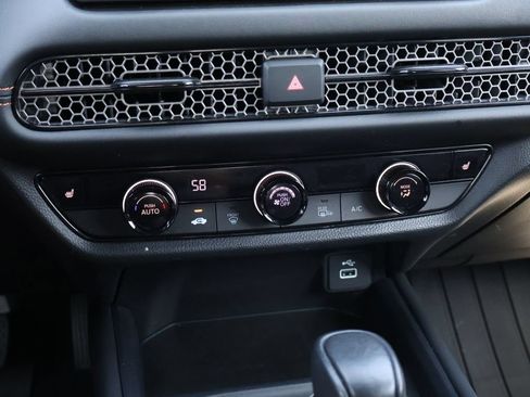 Certified 2025 Honda HR-V Sport image 21
