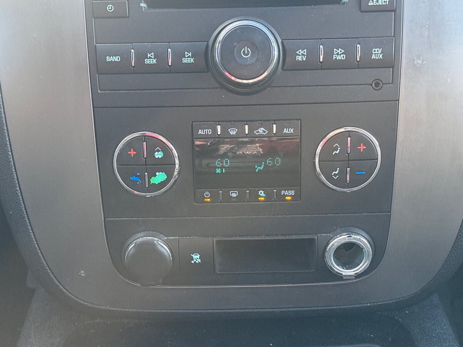 Used 2007 GMC Yukon SLE AWD/4WD image 17