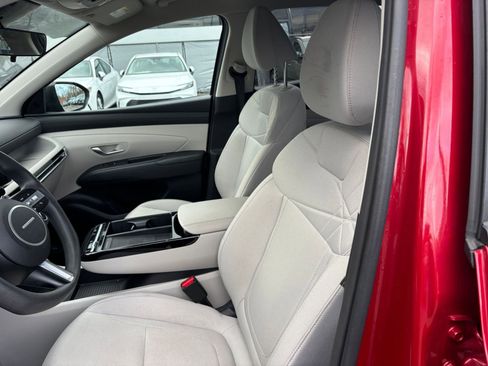 Used 2025 Hyundai Tucson Blue image 27