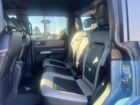 Used 2022 Ford Bronco Wildtrak image 20