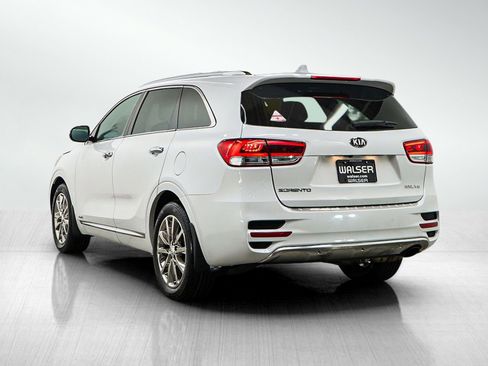 Used 2017 Kia Sorento SX AWD/4WD image 4
