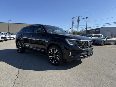 New 2026 Volkswagen Atlas Cross Sport SEL Premium R-Line AWD/4WD image 3