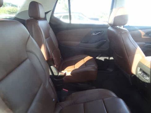 Used 2019 Chevrolet Traverse High Country w/ LPO, Cargo Package AWD/4WD image 12
