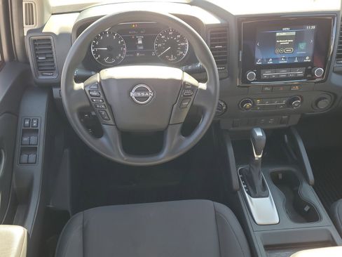 Used 2023 Nissan Frontier S image 13