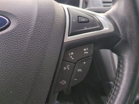 Used 2017 Ford Fusion Titanium image 25