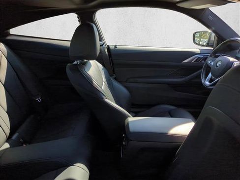 Used 2024 BMW 430i Coupe w/ Premium Package image 23
