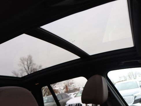 Used 2024 BMW X3 xDrive30i w/ Premium Package image 17